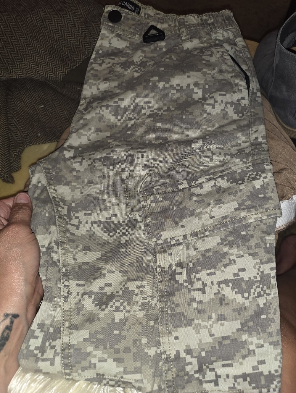 Digital Camo Cargo Pamts Neutral Tan/Gray